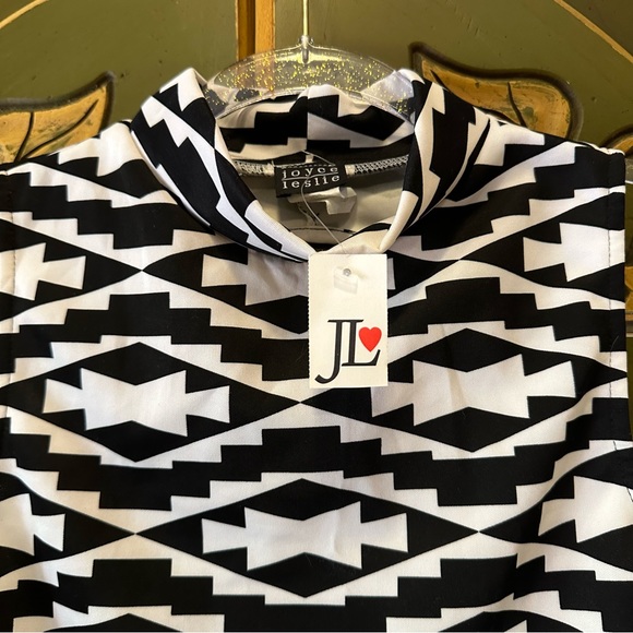 NWT VINTAGE JOYCE LESLIE CROPPED OPEN BACK TOP size M - Picture 2 of 5